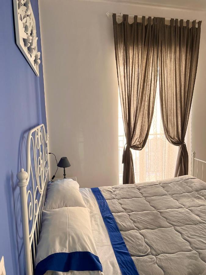 Vico Longo 25 - Ensuit Flat In The Heart Of Appartement Naples