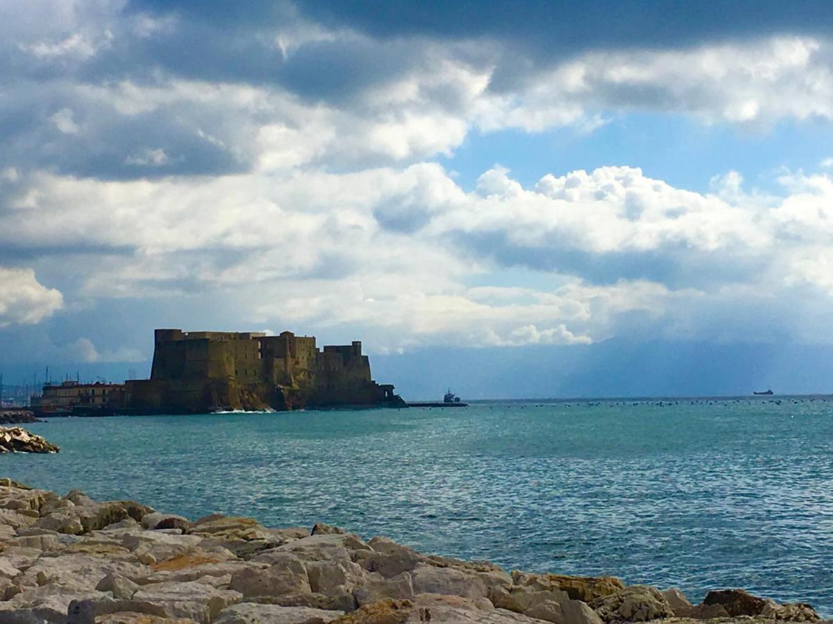 Vico Longo 25 - Ensuit Flat In The Heart Of Appartement