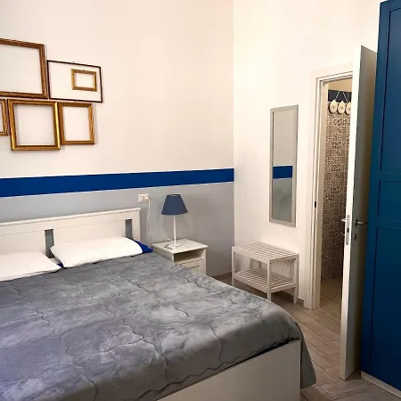 Vico Longo 25 - Ensuit Flat In The Heart Of Neapel Exterior foto