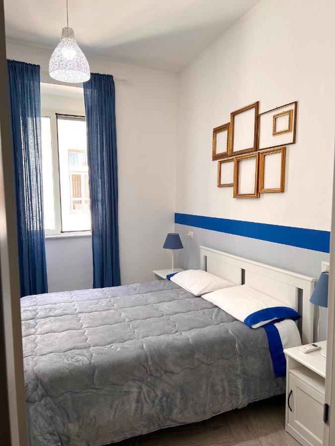 Vico Longo 25 - Ensuit Flat In The Heart Of Napels